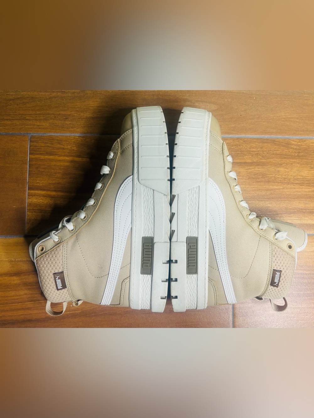 Puma Mayze Mid Safari Platform Lace Up Sneakers in Beige Size: 8.5 - Picture 5 of 7